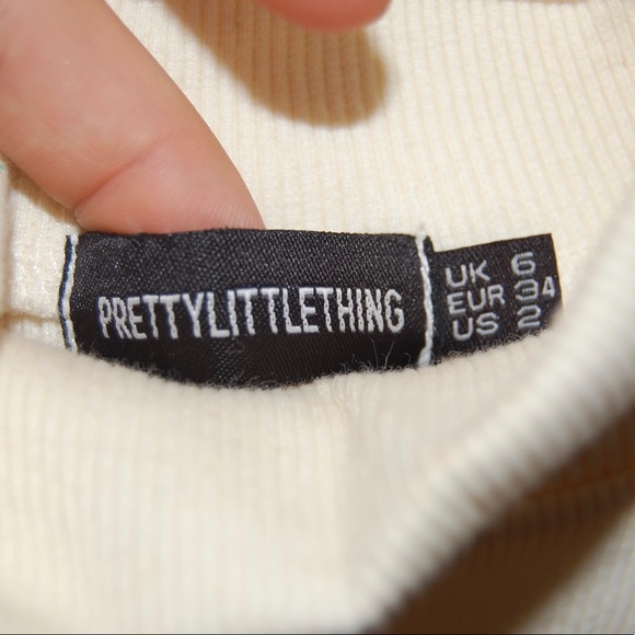 PrettyLittleThing Cropped Sweater - Picture 4 of 5